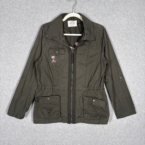 Embroidered Utility Jacket Medium Army Military Chore Barn Thin Butterfly Flower - Picture 2 of 13